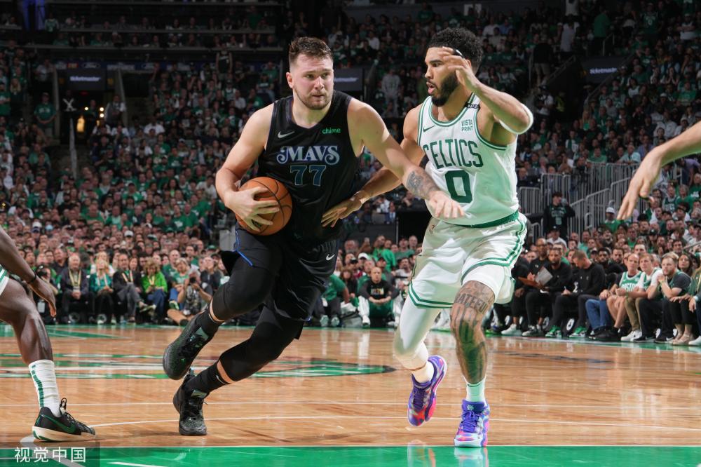 现他在进攻 现他在进攻