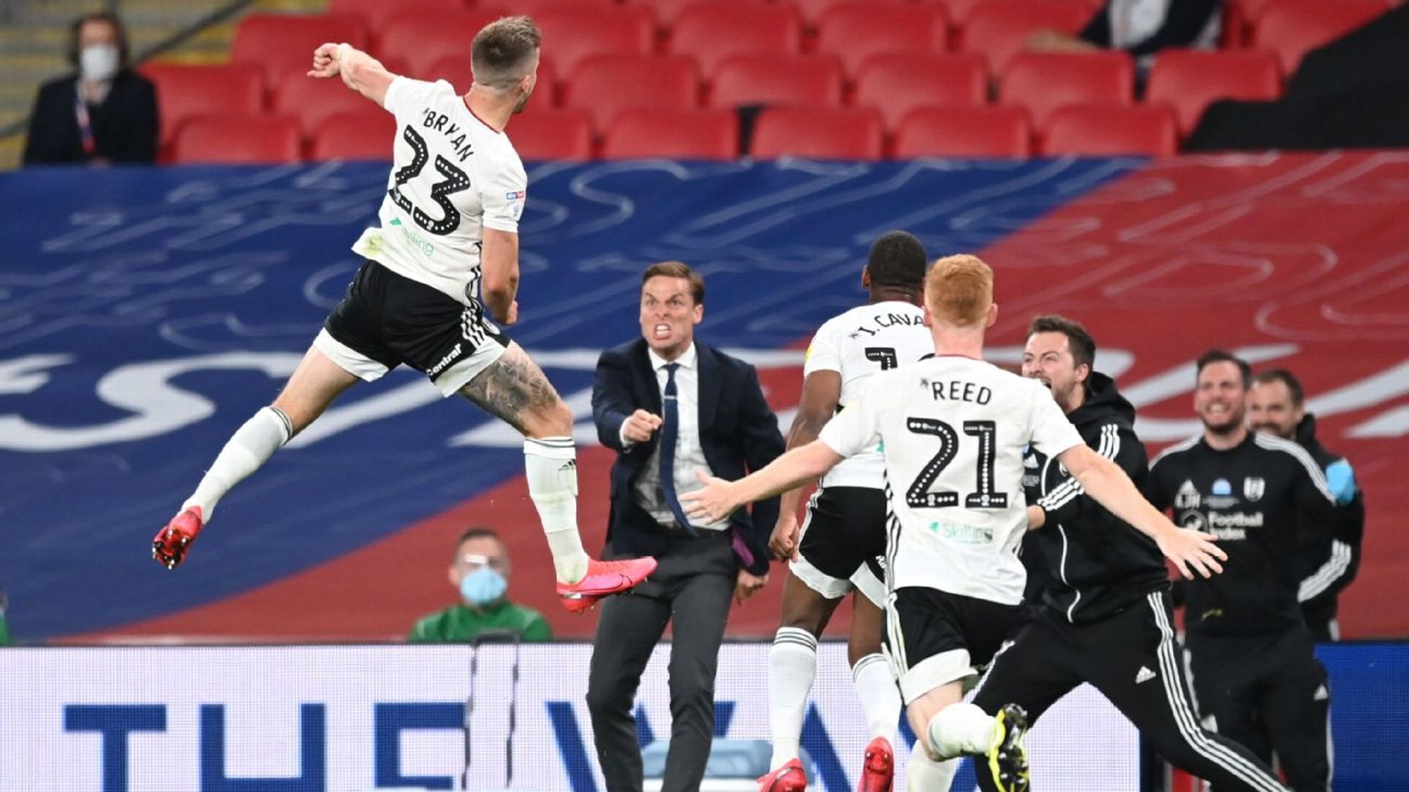 文体两栖人 文体两栖人